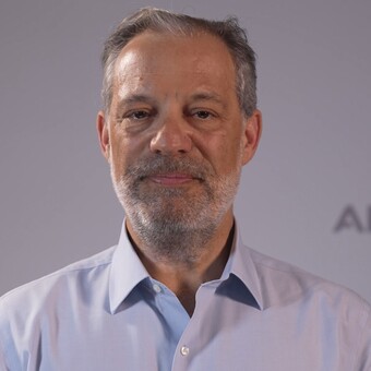 Questions to Beno&icirc;t de Saint-Exup&eacute;ry, Executive…